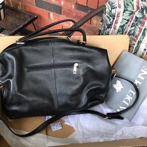 ✨ Ora Delphine bag